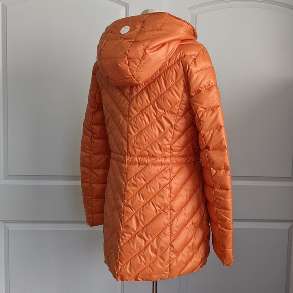 French Connection Jacket Hood Lightweight Chevron Quilted Packable Orange S NWT - Picture 7 of 16